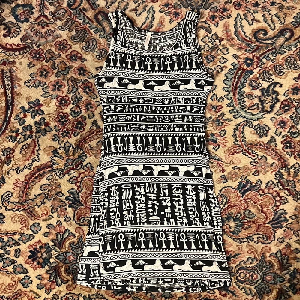 Egyptian dress